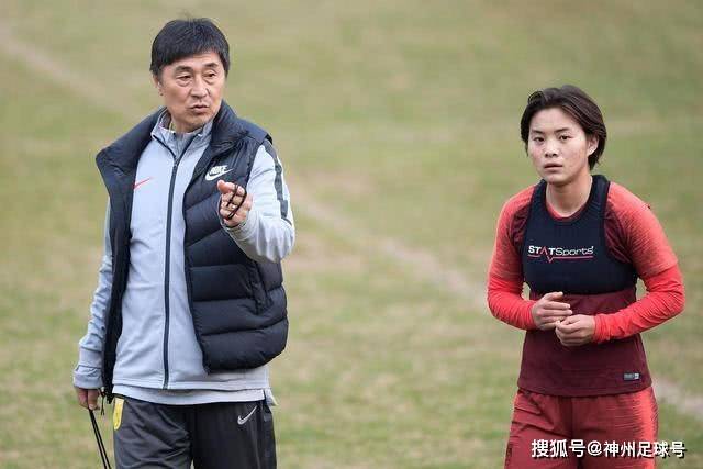 中国男篮祝贺崔永熙：希君生羽翼 一化北溟鱼