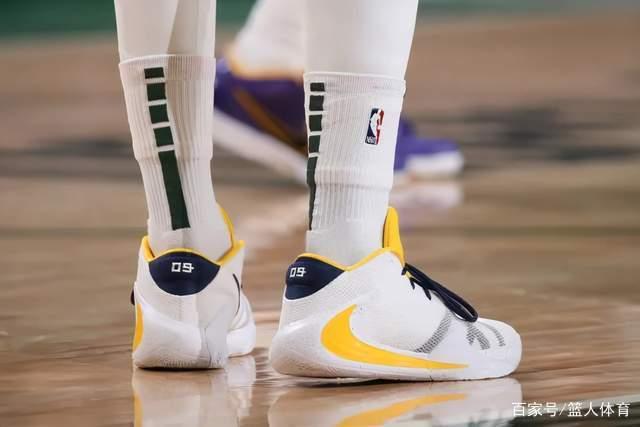 亚历山大38分雷霆力克国王 绿军险胜热火4连胜