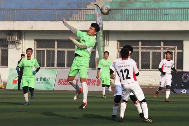 小因：我们击败了世界最强球队之一 球员拼到抽筋