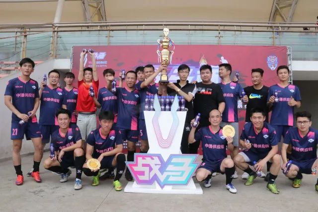 赵继伟16+9+9弗格34分 辽宁客胜新疆总分3-0