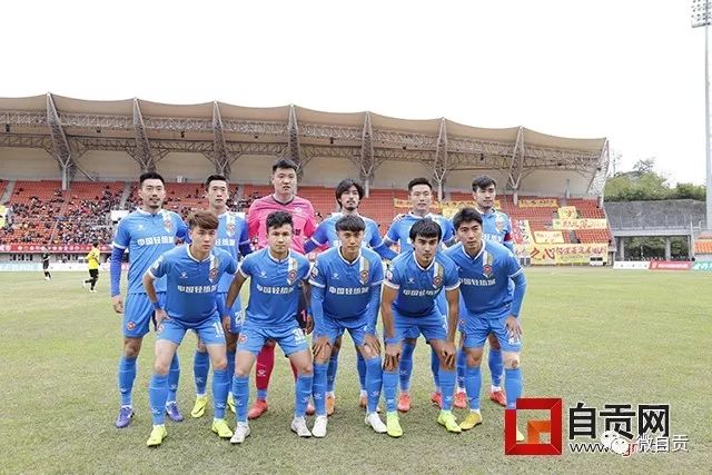 郭昊文23分赵继伟21+13 上海终结辽宁7连胜
