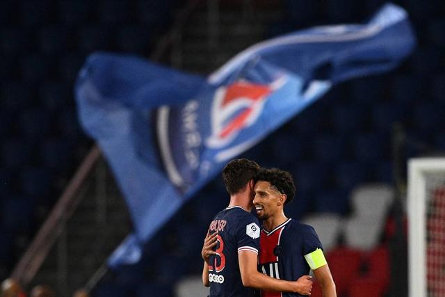 郭艾伦继续穿13号 广州队称赞他是年轻人榜样